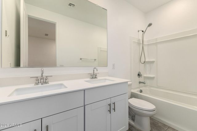 17359 W SUNNYSLOPE Lane, Waddell, AZ 85355