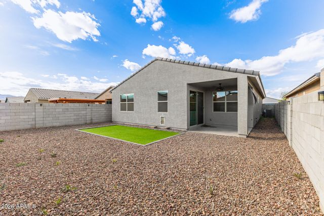 17359 W SUNNYSLOPE Lane, Waddell, AZ 85355