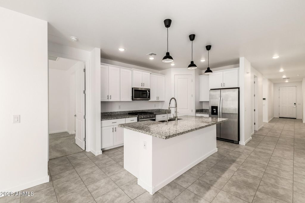 17359 W SUNNYSLOPE Lane, Waddell, AZ 85355