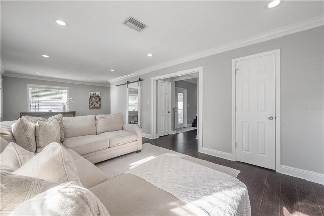 2902 N JEFFERSON STREET, Tampa, FL 33602