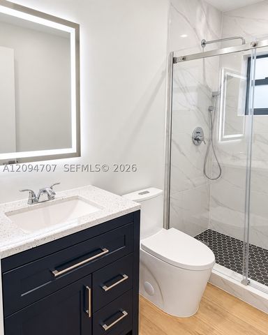 6621 NW 4th Ct, Plantation, FL 33317