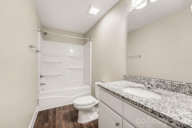 1468 Mayfair Drive, Conover, NC 28613