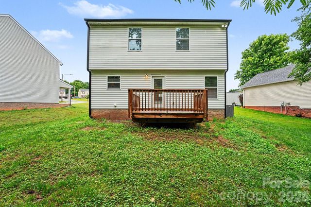 1468 Mayfair Drive, Conover, NC 28613