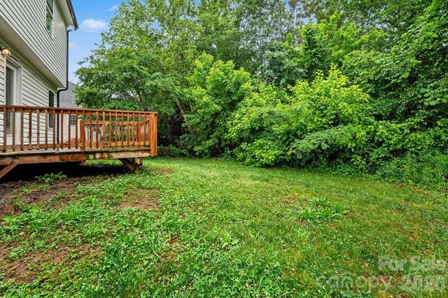 1468 Mayfair Drive, Conover, NC 28613