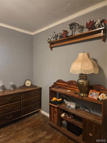 214 Oak Street, Farmington, MO 63640