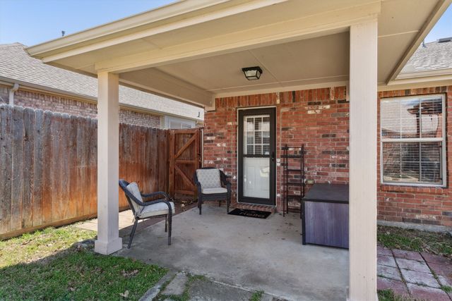2685 Calmwater Drive, Little Elm, TX 75068