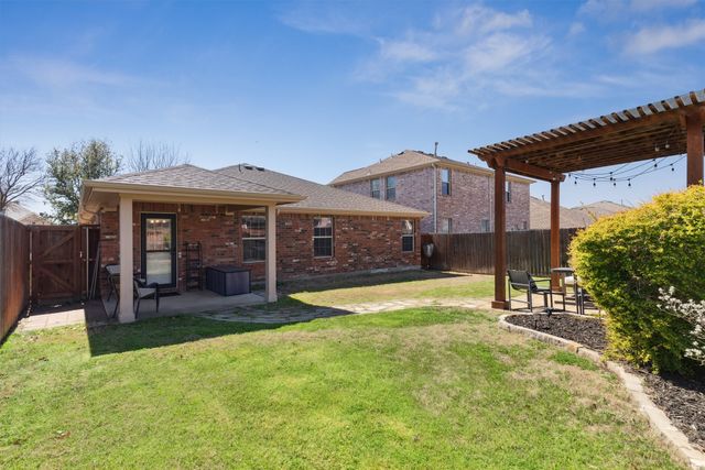 2685 Calmwater Drive, Little Elm, TX 75068