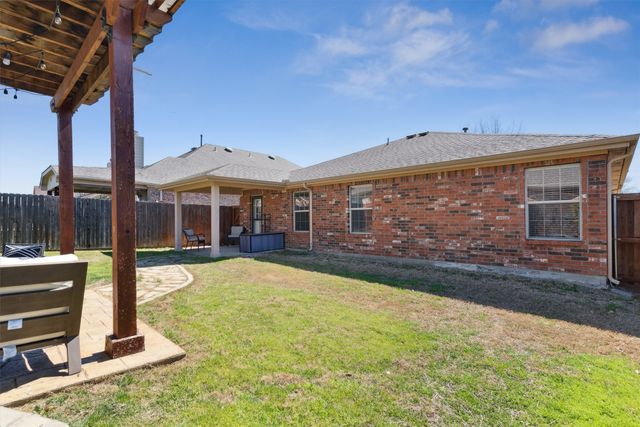 2685 Calmwater Drive, Little Elm, TX 75068