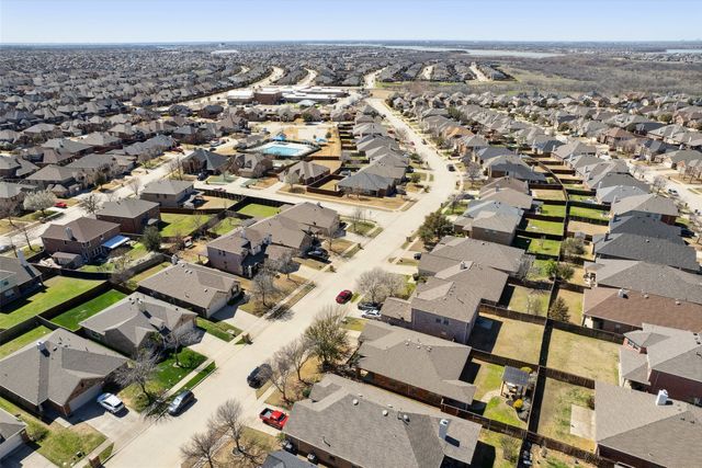 2685 Calmwater Drive, Little Elm, TX 75068