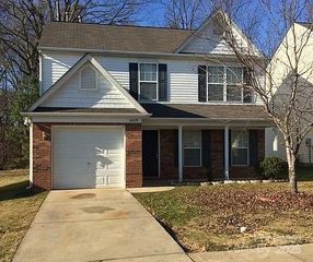 1609 Crandon Drive, Charlotte, NC 28216