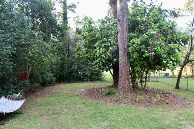 460 Hampton Street, Elloree, SC 29047