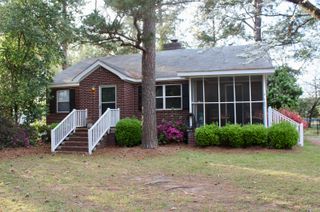 460 Hampton Street, Elloree, SC 29047