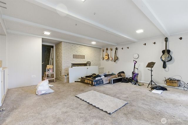 153 Davidson Drive, Sequim, WA 98382