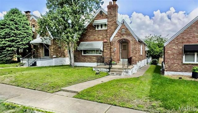 8636 Riverview Boulevard, St Louis, MO 63147