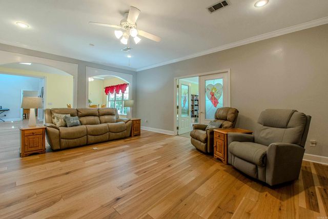 11408 Willow Beach Road, North Little Rock, AR 72117