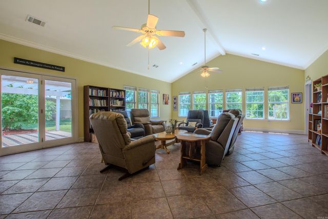 11408 Willow Beach Road, North Little Rock, AR 72117