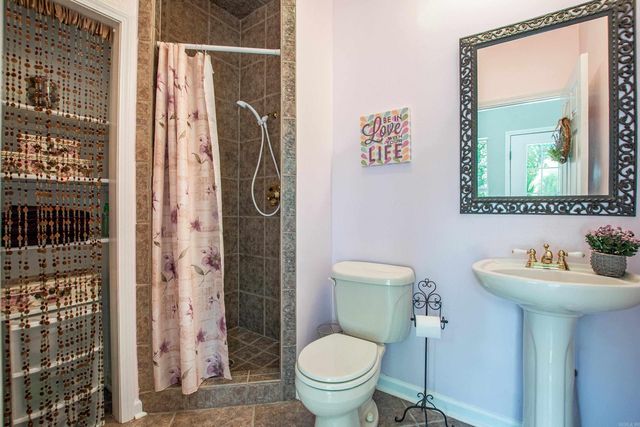 11408 Willow Beach Road, North Little Rock, AR 72117