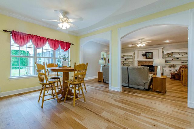 11408 Willow Beach Road, North Little Rock, AR 72117