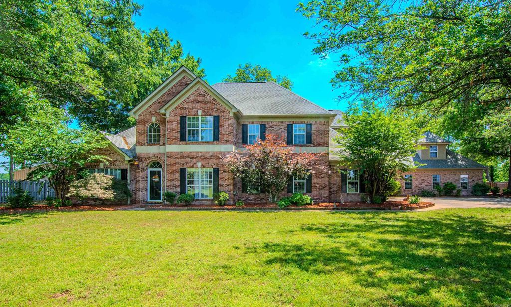 11408 Willow Beach Road, North Little Rock, AR 72117