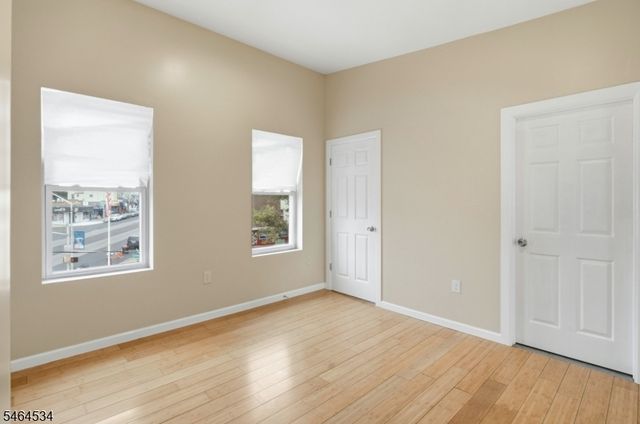 145 Summer Ave, Newark City, NJ 07104