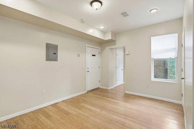 145 Summer Ave, Newark City, NJ 07104