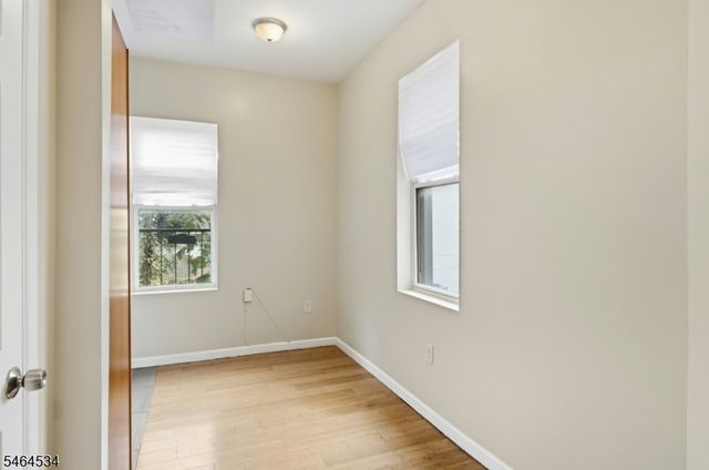 145 Summer Ave, Newark City, NJ 07104
