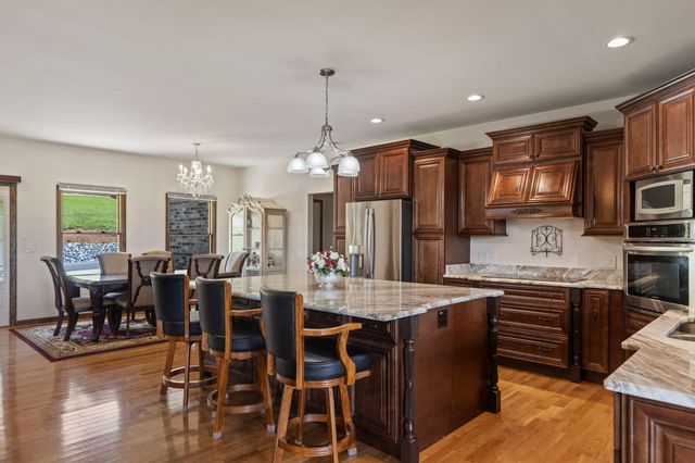 54 Hummingbird Court, Decatur, TN 37322