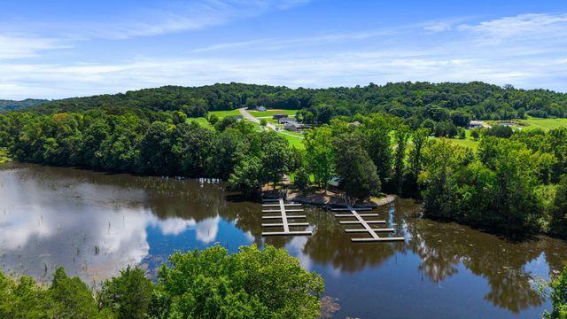 54 Hummingbird Court, Decatur, TN 37322