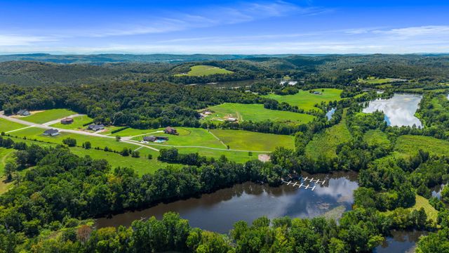 54 Hummingbird Court, Decatur, TN 37322