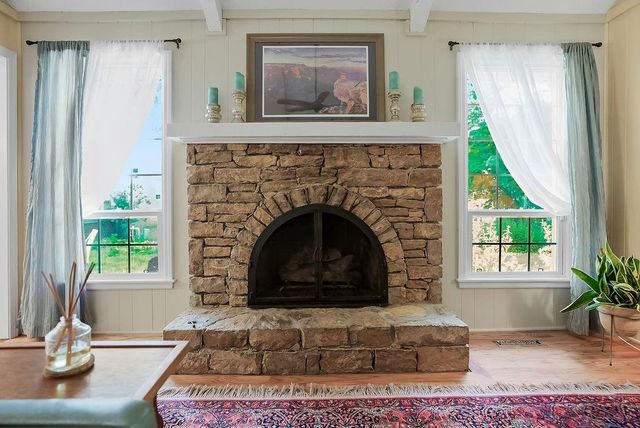 12306 W 102nd Street, Lenexa, KS 66215