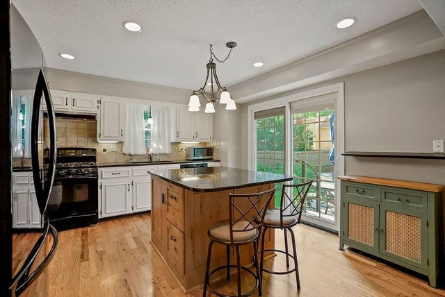 12306 W 102nd Street, Lenexa, KS 66215