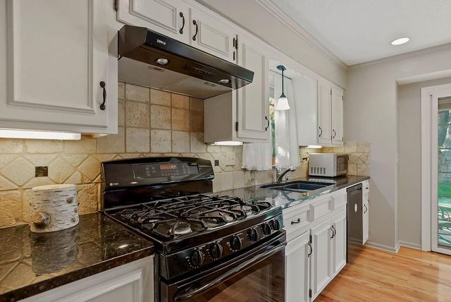 12306 W 102nd Street, Lenexa, KS 66215