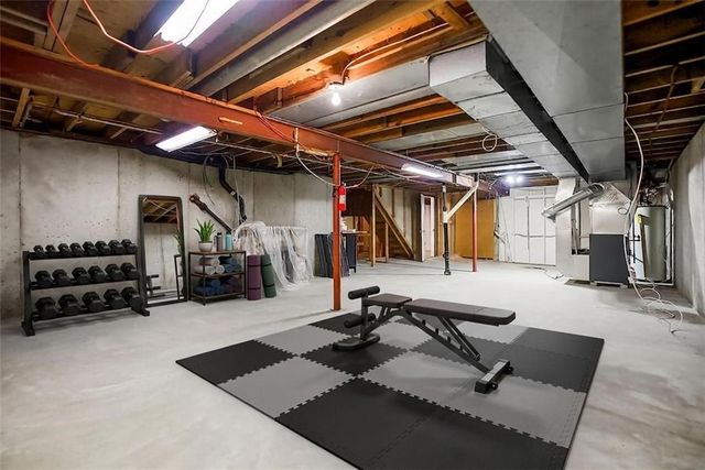 12306 W 102nd Street, Lenexa, KS 66215