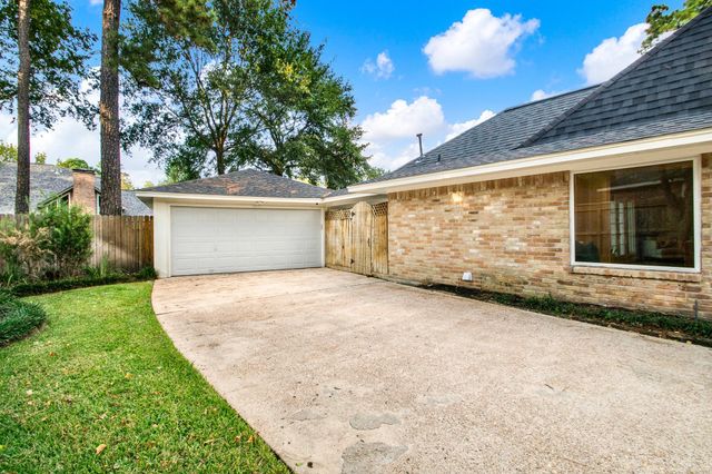 6214 Larkmount Drive, Spring, TX 77389