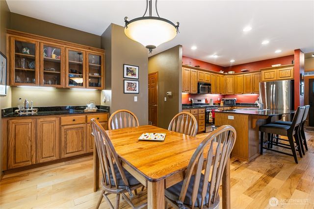 735 Ivy Street, Lynden, WA 98264