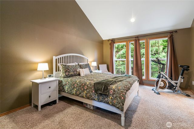 735 Ivy Street, Lynden, WA 98264