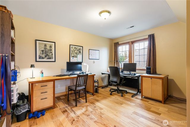 735 Ivy Street, Lynden, WA 98264