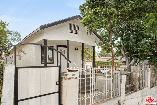 3043 Winter Street, Los Angeles, CA 90063