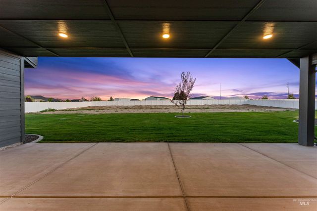 15359 Rhodes Ct, Caldwell, ID 83607