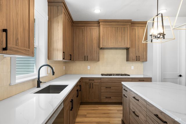15359 Rhodes Ct, Caldwell, ID 83607