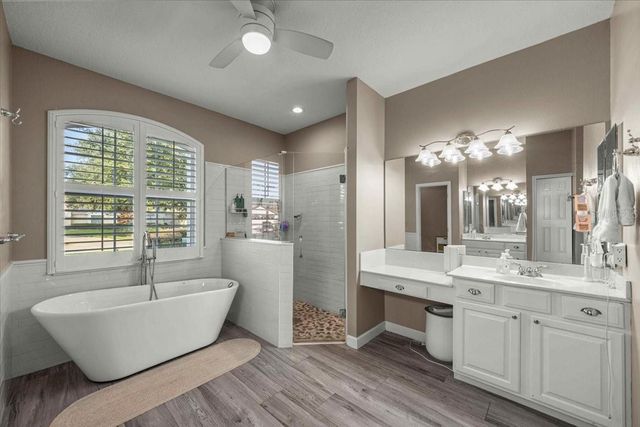 9095 LAUREL RIDGE DRIVE, Mount Dora, FL 32757