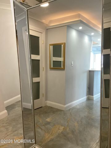 28 Riverside Avenue 1N, Red Bank, NJ 07701