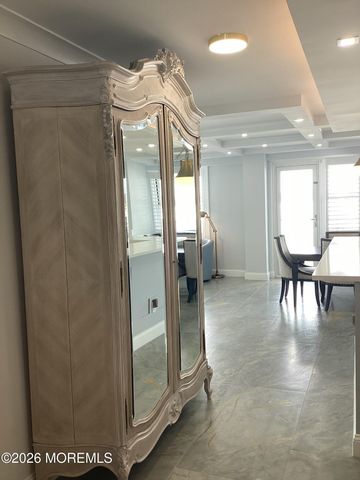 28 Riverside Avenue 1N, Red Bank, NJ 07701