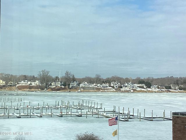 28 Riverside Avenue 1N, Red Bank, NJ 07701