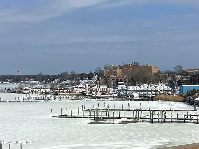 28 Riverside Avenue 1N, Red Bank, NJ 07701