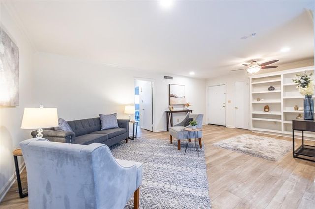 1111 Clairemont Avenue R4, Decatur, GA 30030