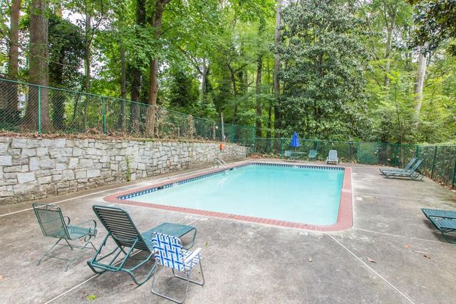 1111 Clairemont Avenue R4, Decatur, GA 30030