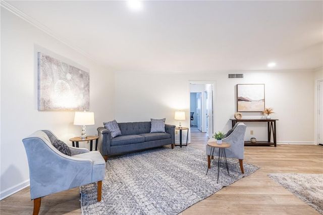 1111 Clairemont Avenue R4, Decatur, GA 30030