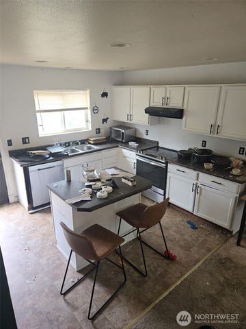 942 G St SW, Tumwater, WA 98512
