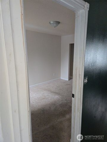 942 G St SW, Tumwater, WA 98512